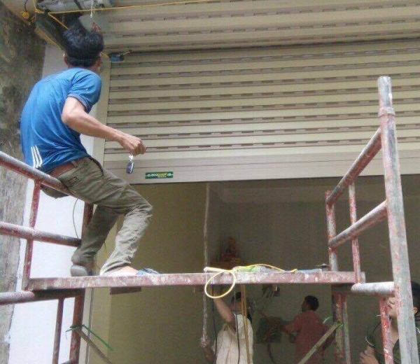 Sửa cửa cuốn gần đây